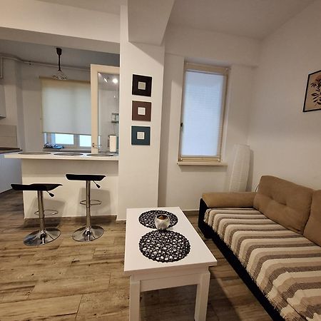 Moni apartment Navodari Bagian luar foto