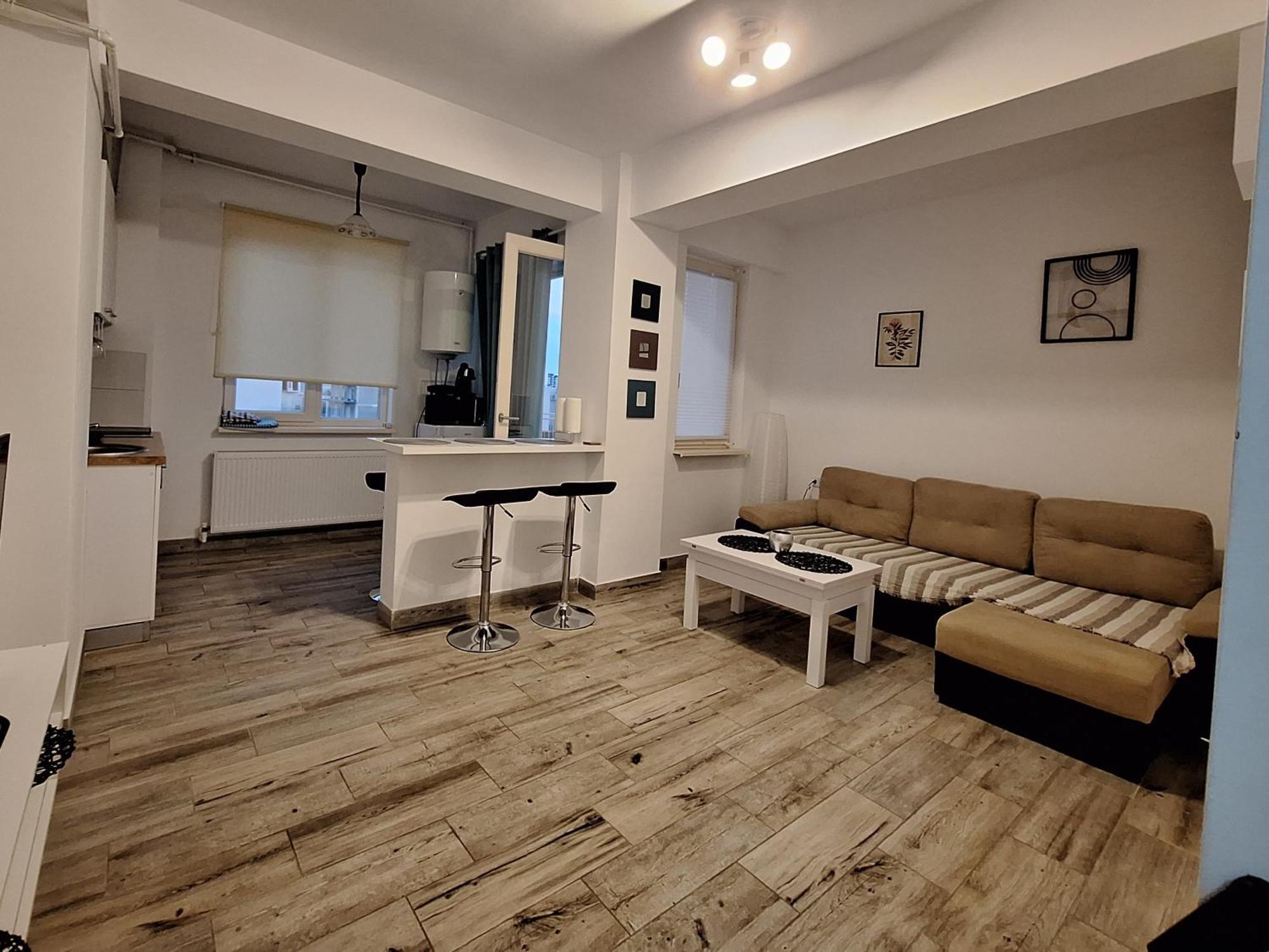 Moni apartment Navodari Ruang foto